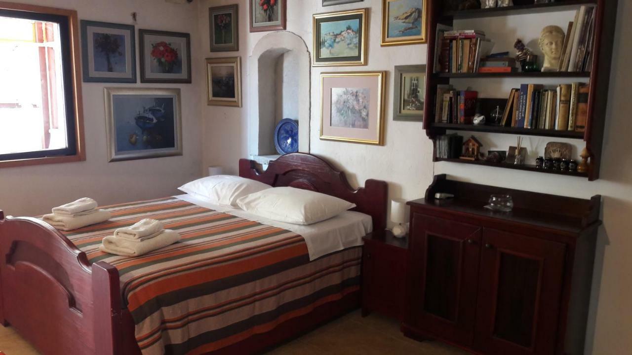 Apartments Picasso Komiža Dış mekan fotoğraf