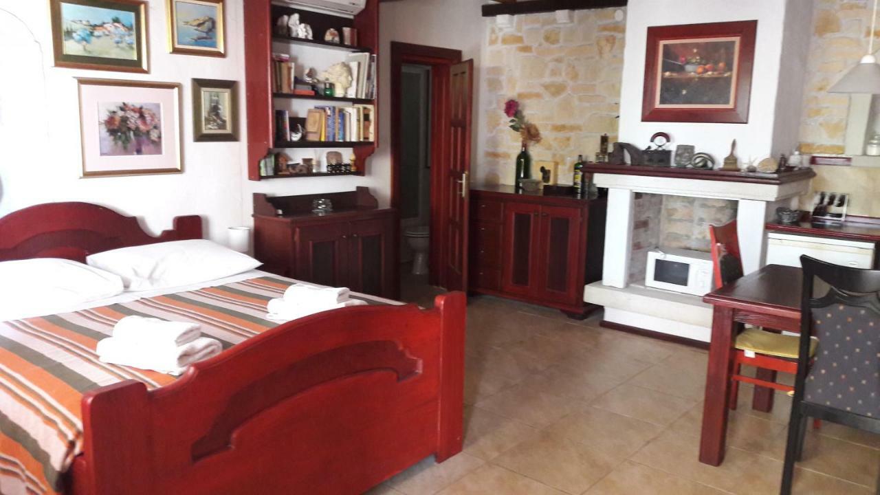 Apartments Picasso Komiža Dış mekan fotoğraf