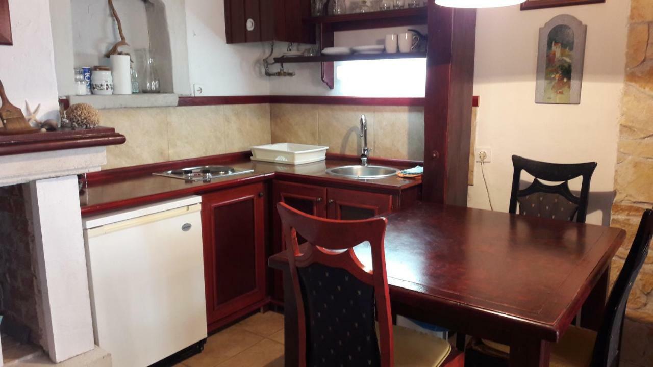 Apartments Picasso Komiža Dış mekan fotoğraf